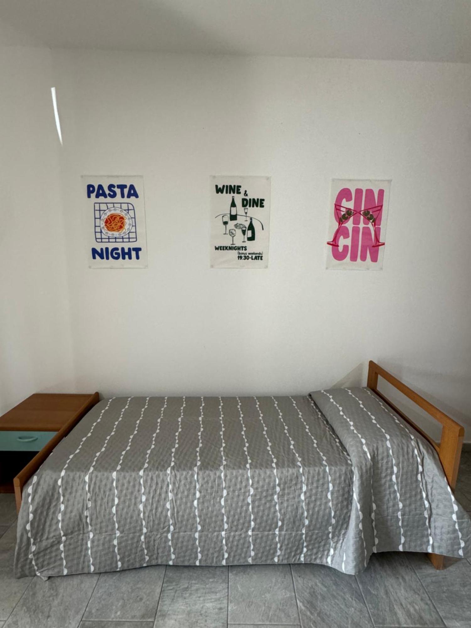 B&B Da Lucia Pula Exteriér fotografie